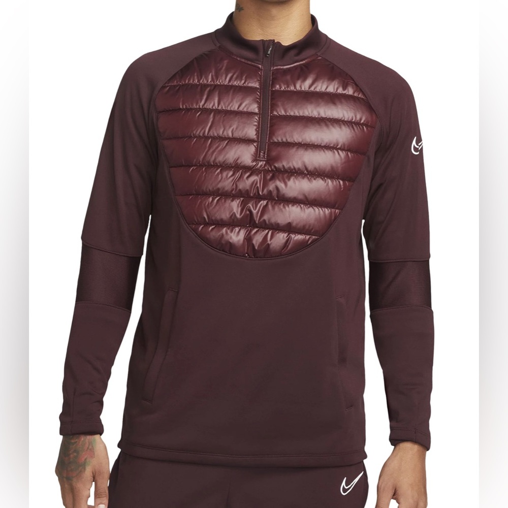 Men’s Nike Therma-Fit pullover shirt / jacket.